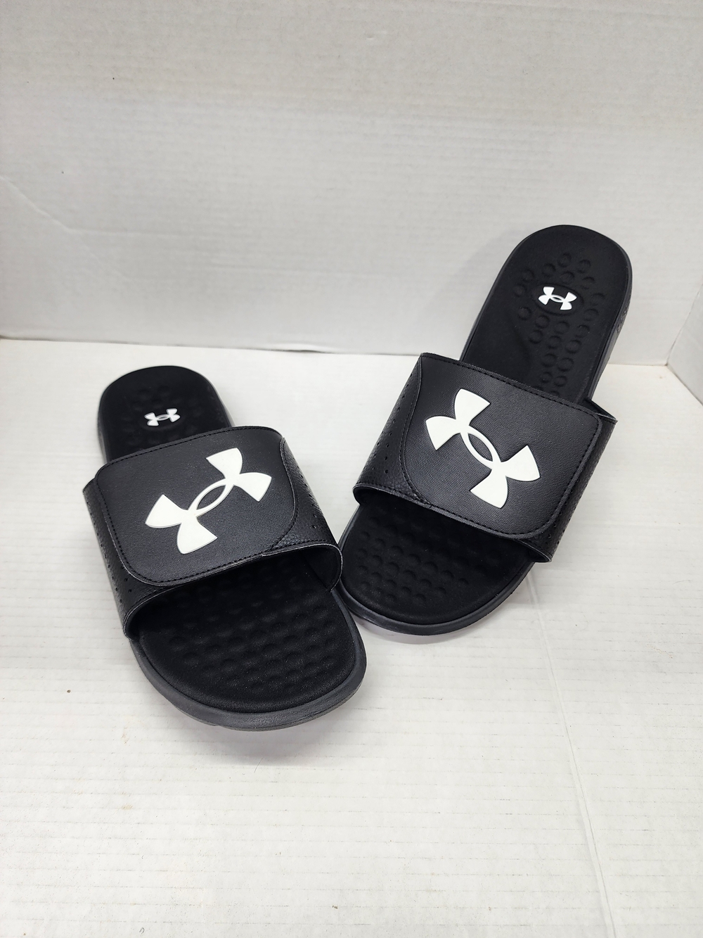 Under Armour Men's Black Slide Sandals with White Logo Size 13 Adjustable Strap